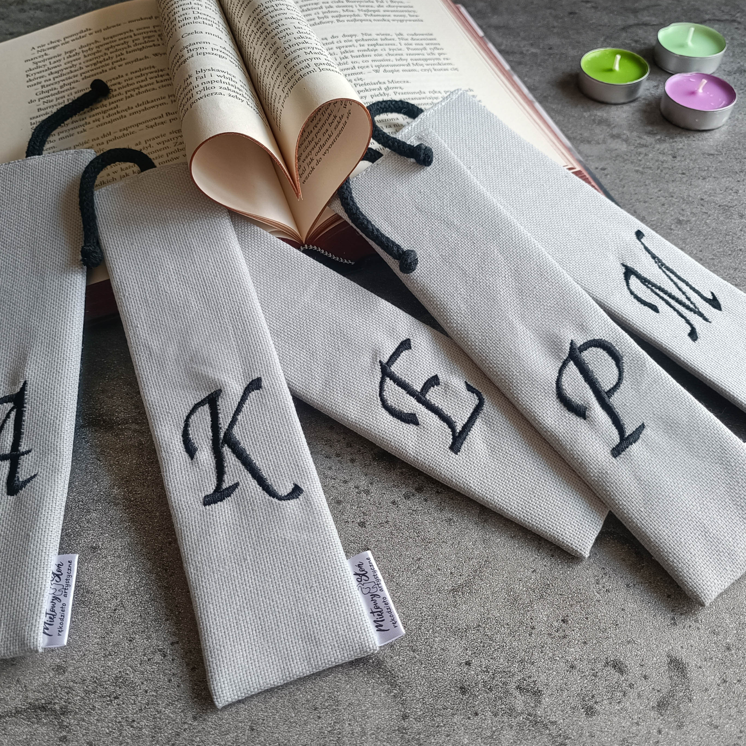 Zakładki do książki