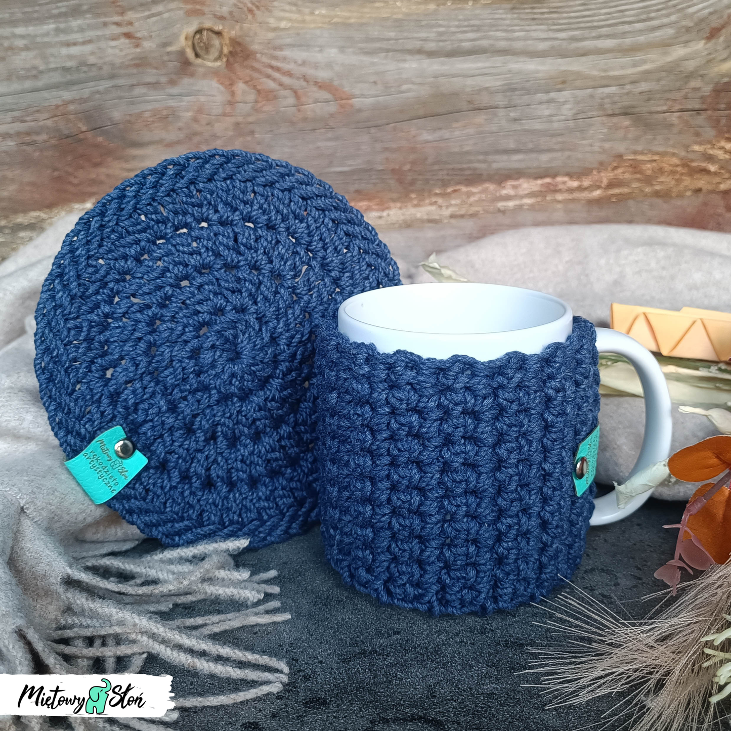 Kubek w sweterku i podkładka ~ denim