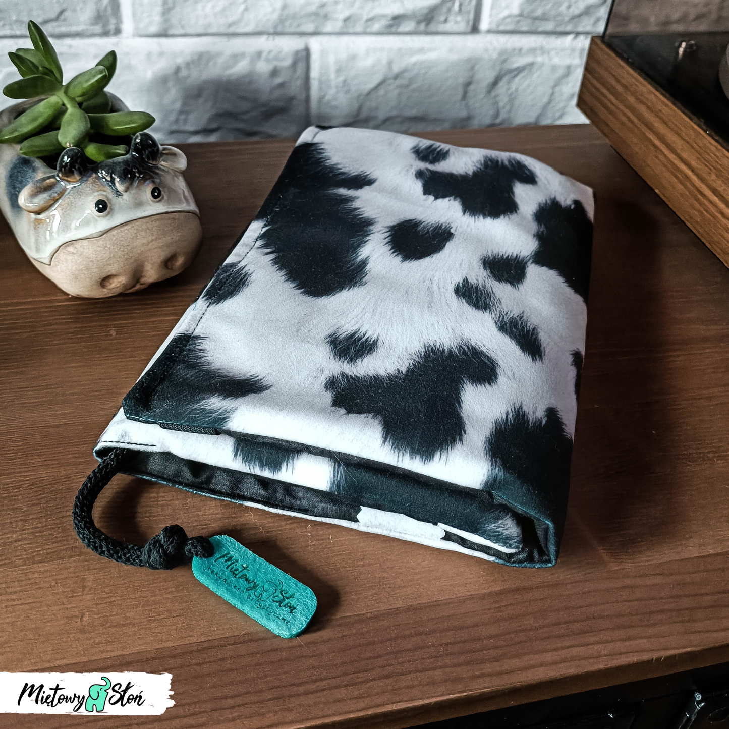 Otulacz / etui na książkę i piórnik piramidka ~ krówka