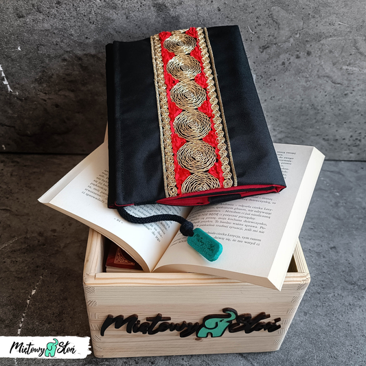 Otulacz / etui na książkę ~ Zari czarne